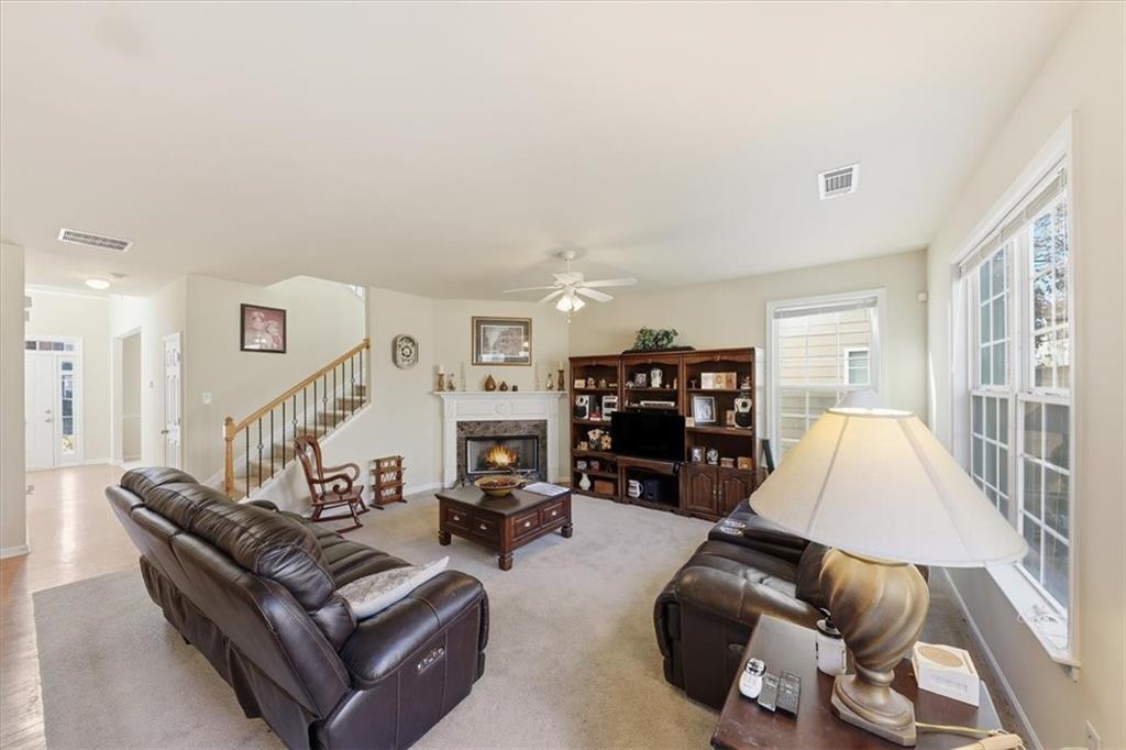 595 Briarhurst Court