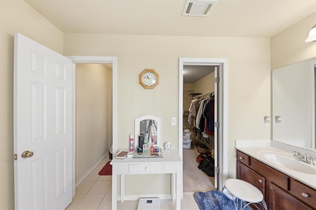 595 Briarhurst Court