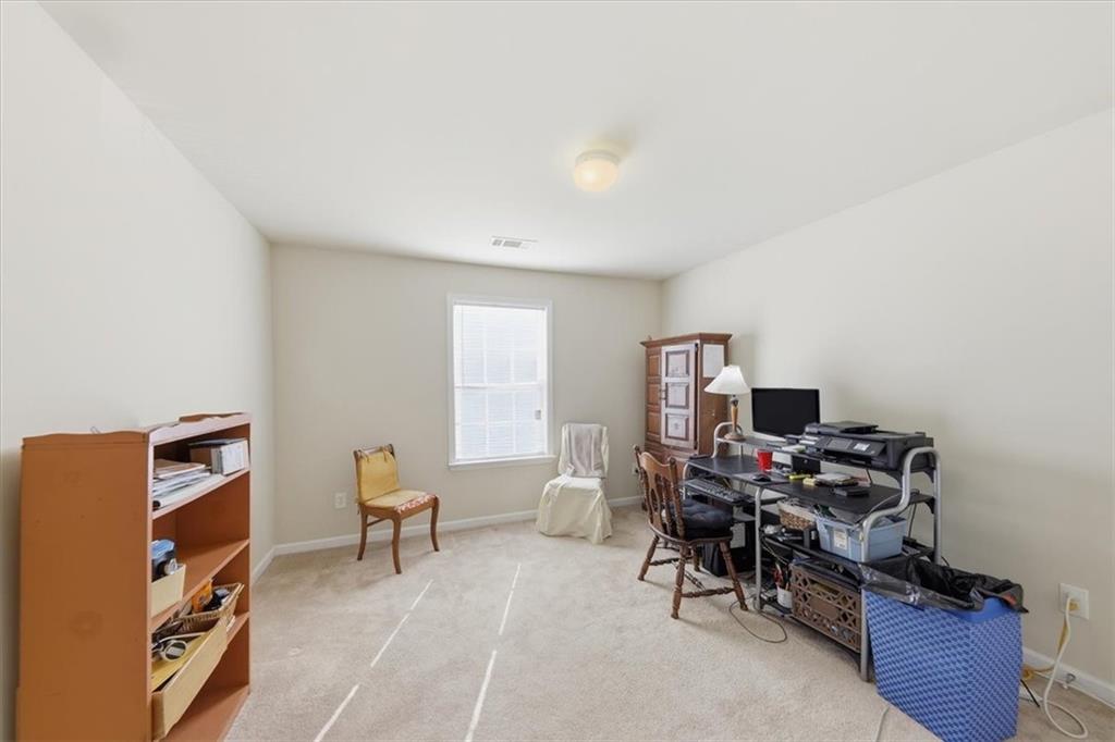 595 Briarhurst Court