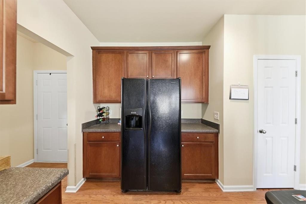 595 Briarhurst Court