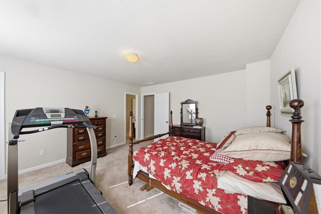 595 Briarhurst Court