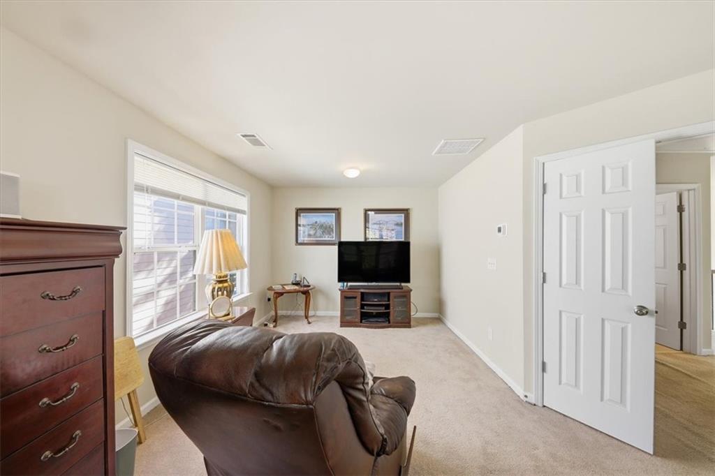 595 Briarhurst Court