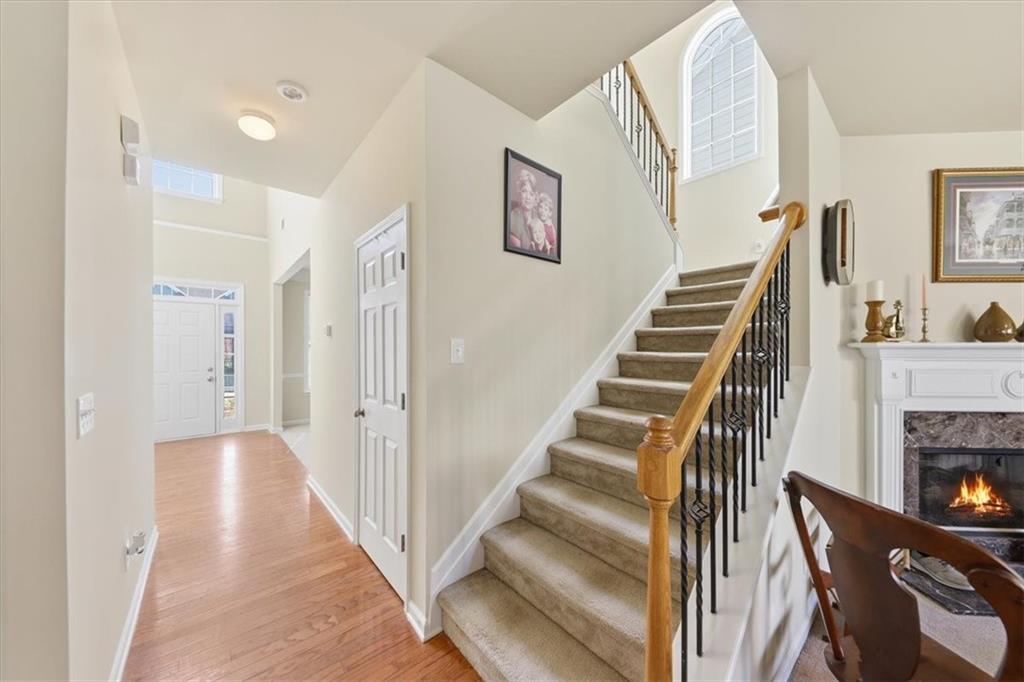 595 Briarhurst Court