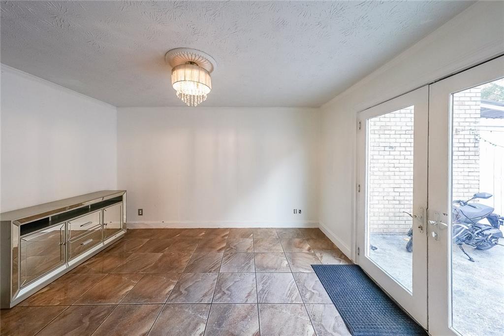 400 Winding River Drive Unit E