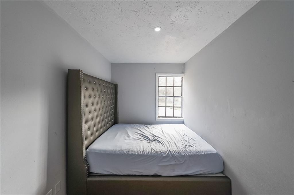 400 Winding River Drive Unit E