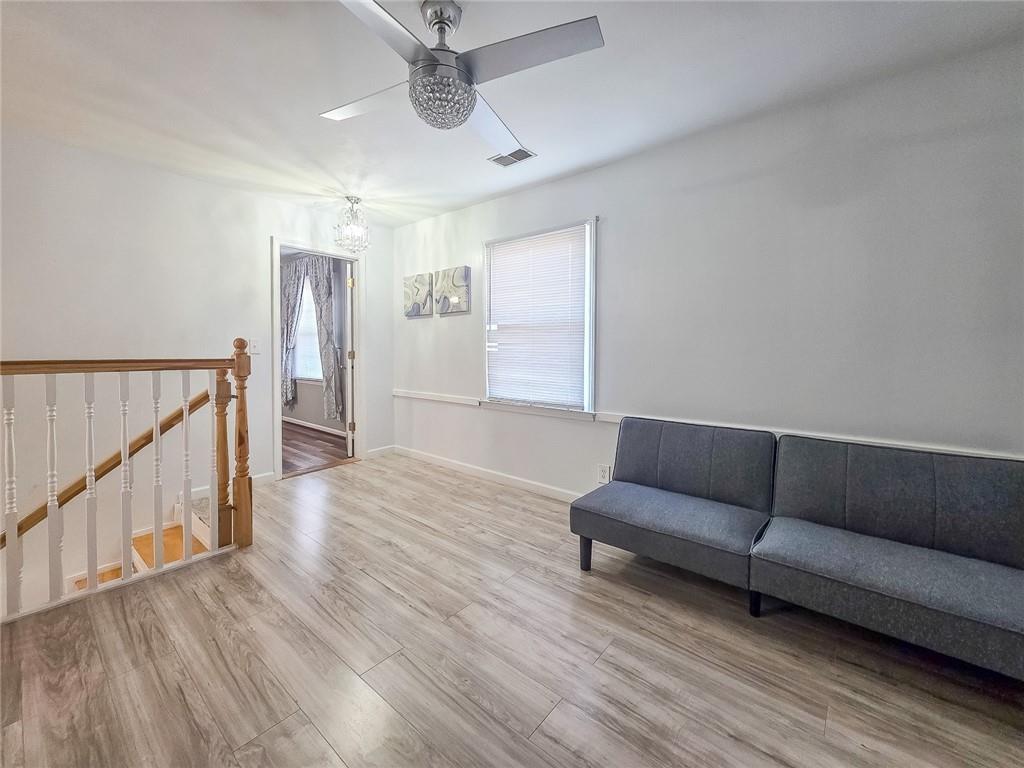 3944 Thornhill Drive SW