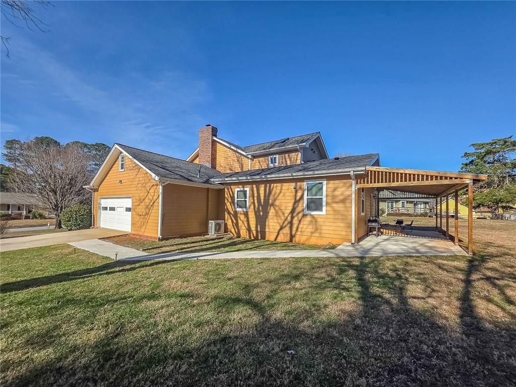 3944 Thornhill Drive SW