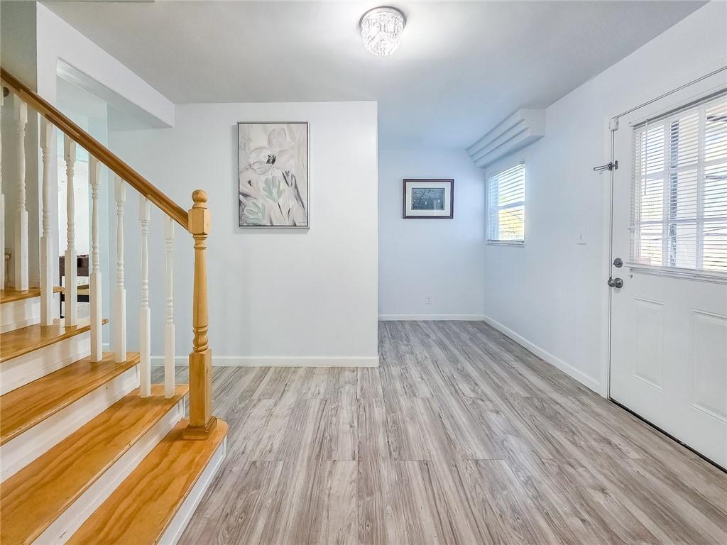 3944 Thornhill Drive SW