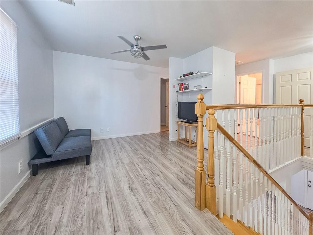 3944 Thornhill Drive SW