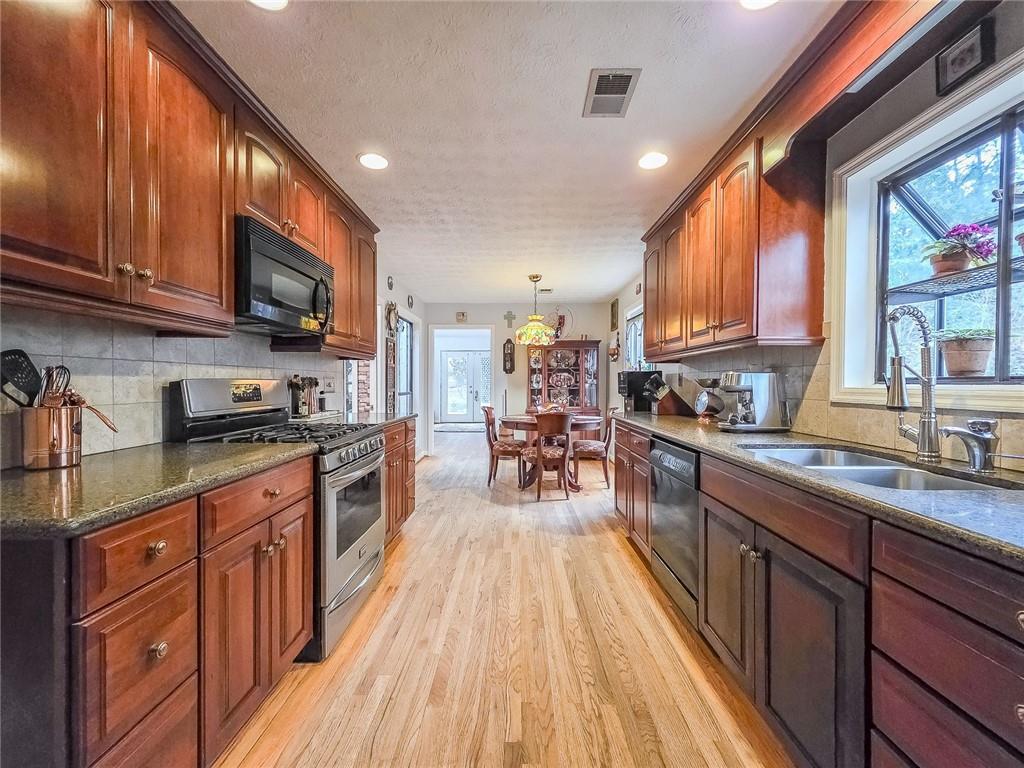 3682 Cedar Corners Place