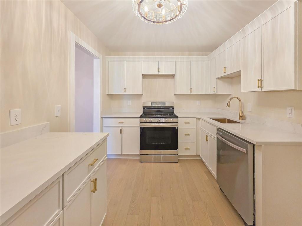 2632 Peachtree Road NW Unit 304B