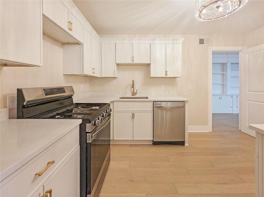 2632 Peachtree Road NW Unit 304B