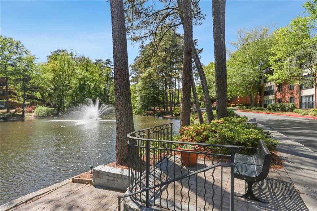 23101 Plantation Drive NE