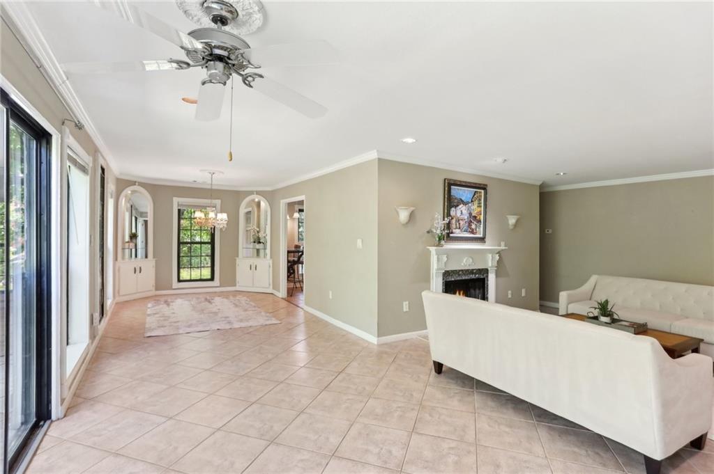 23101 Plantation Drive NE