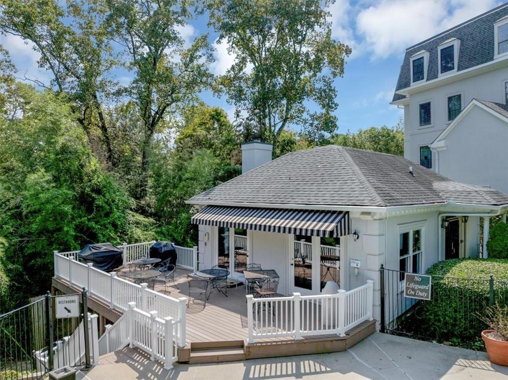 23101 Plantation Drive NE