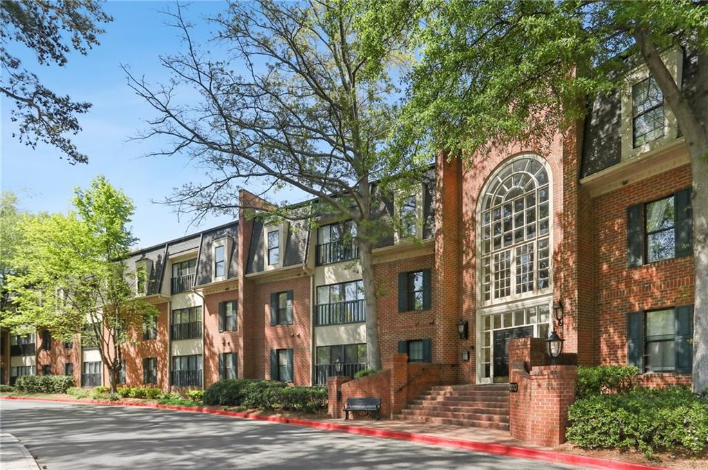 23101 Plantation Drive NE