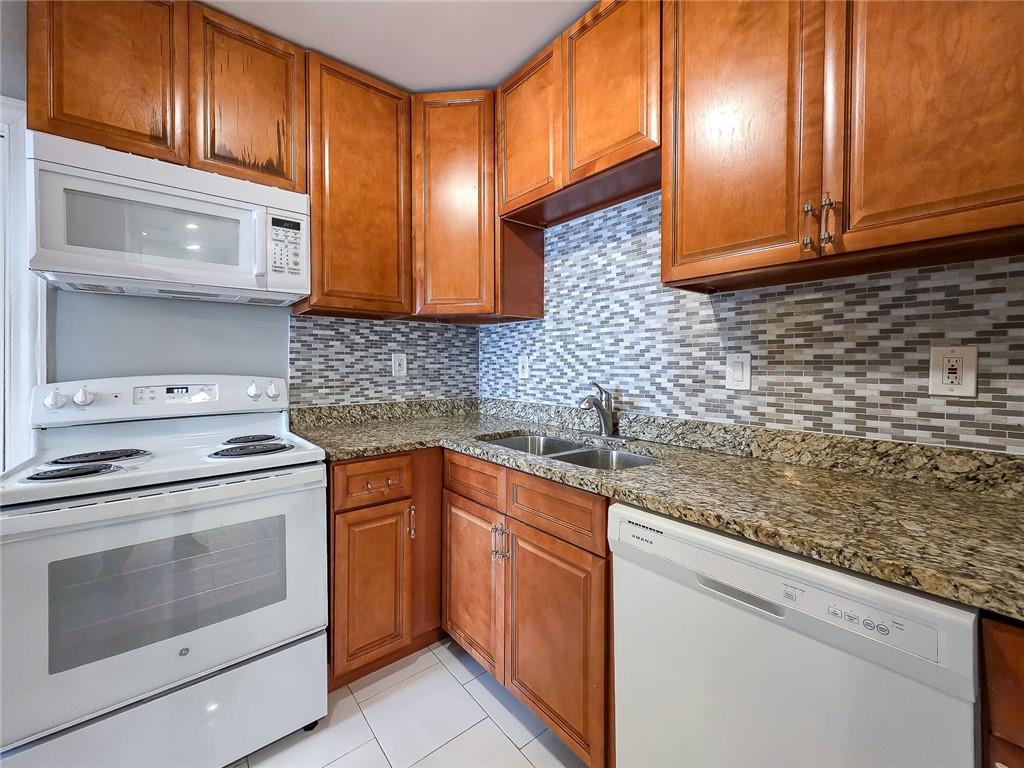 1258 Holly Street NW