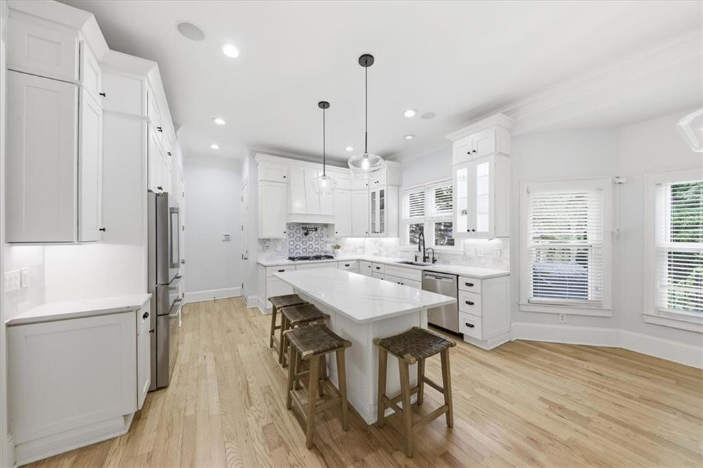 125 Stone Pond Lane