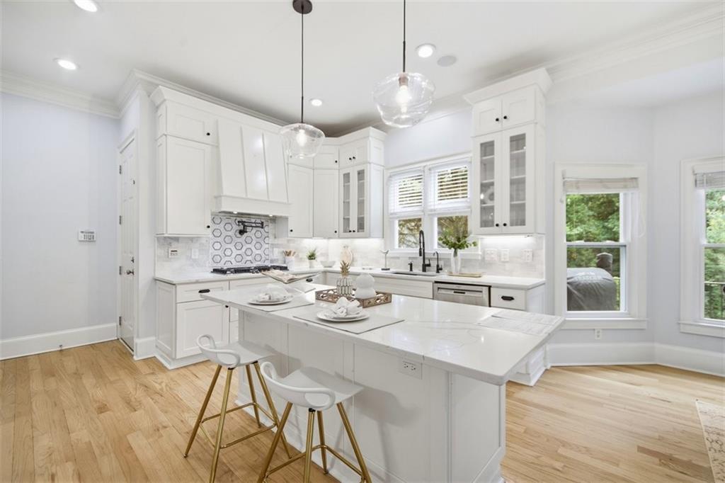 125 Stone Pond Lane