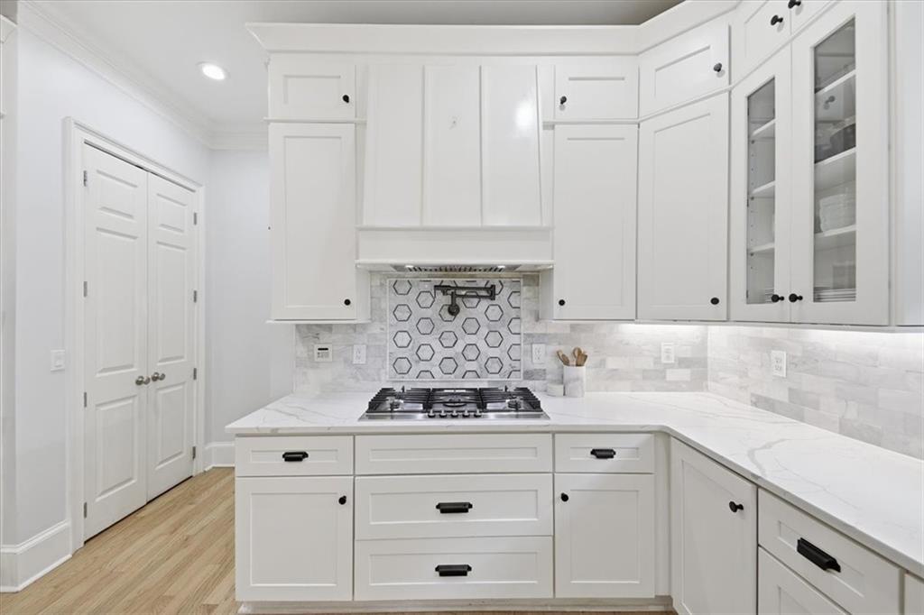 125 Stone Pond Lane