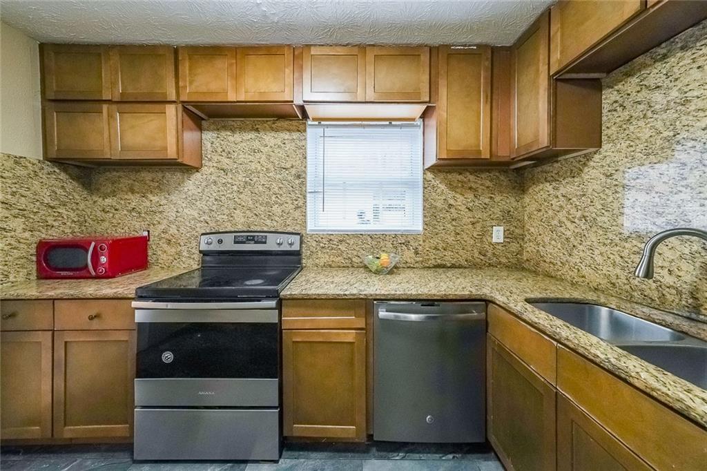 400 Winding River Drive Unit E