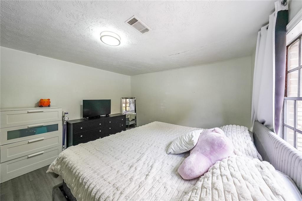 400 Winding River Drive Unit E