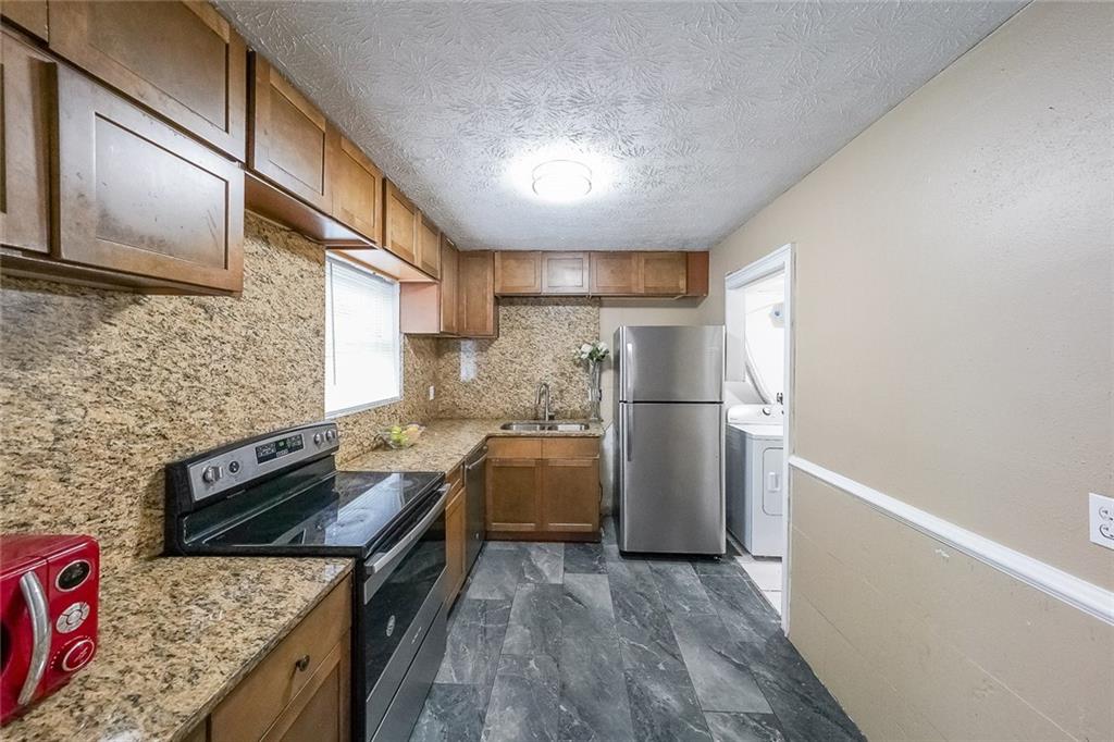 400 Winding River Drive Unit E