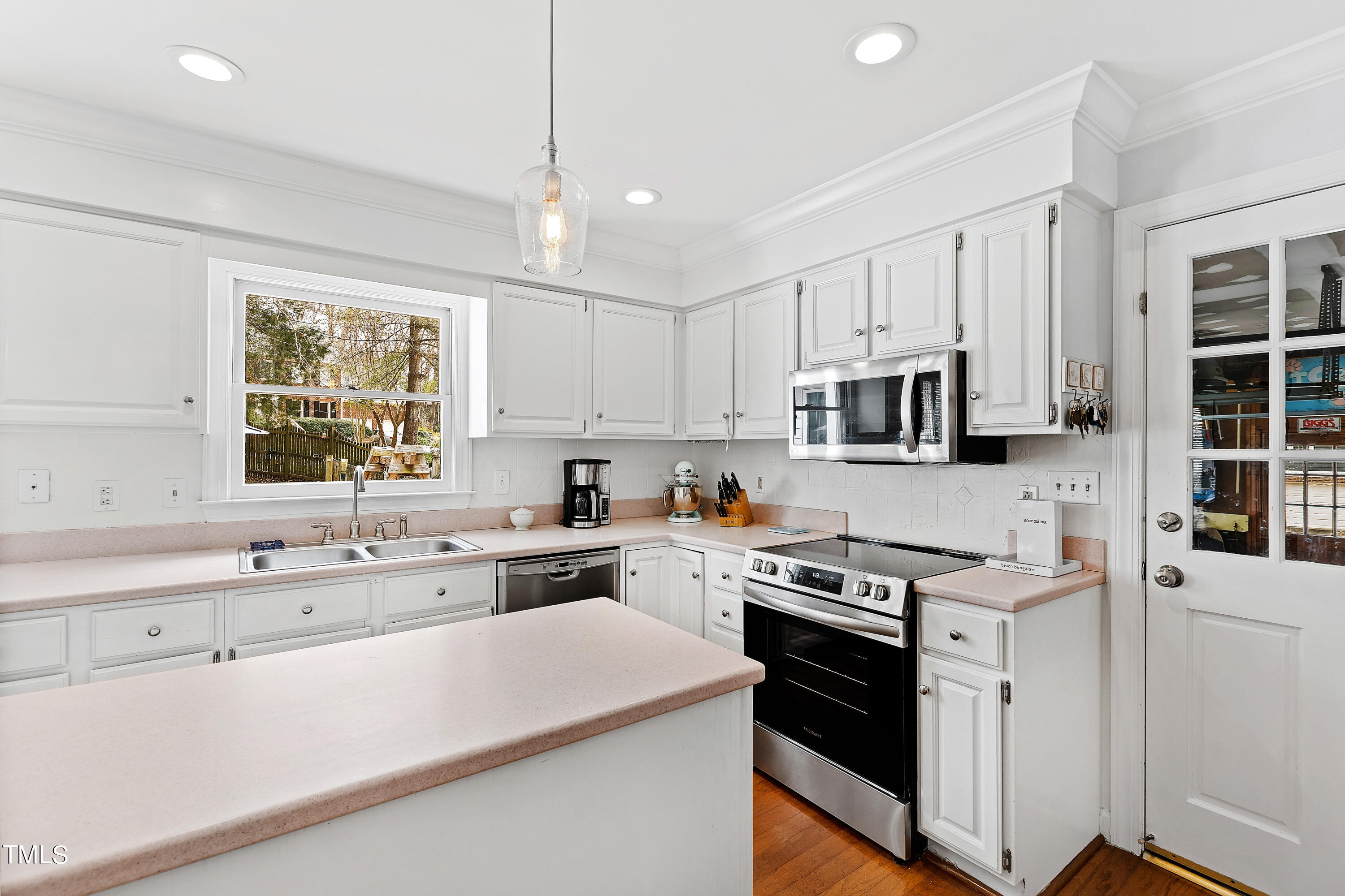 1217 Wellstone Circle