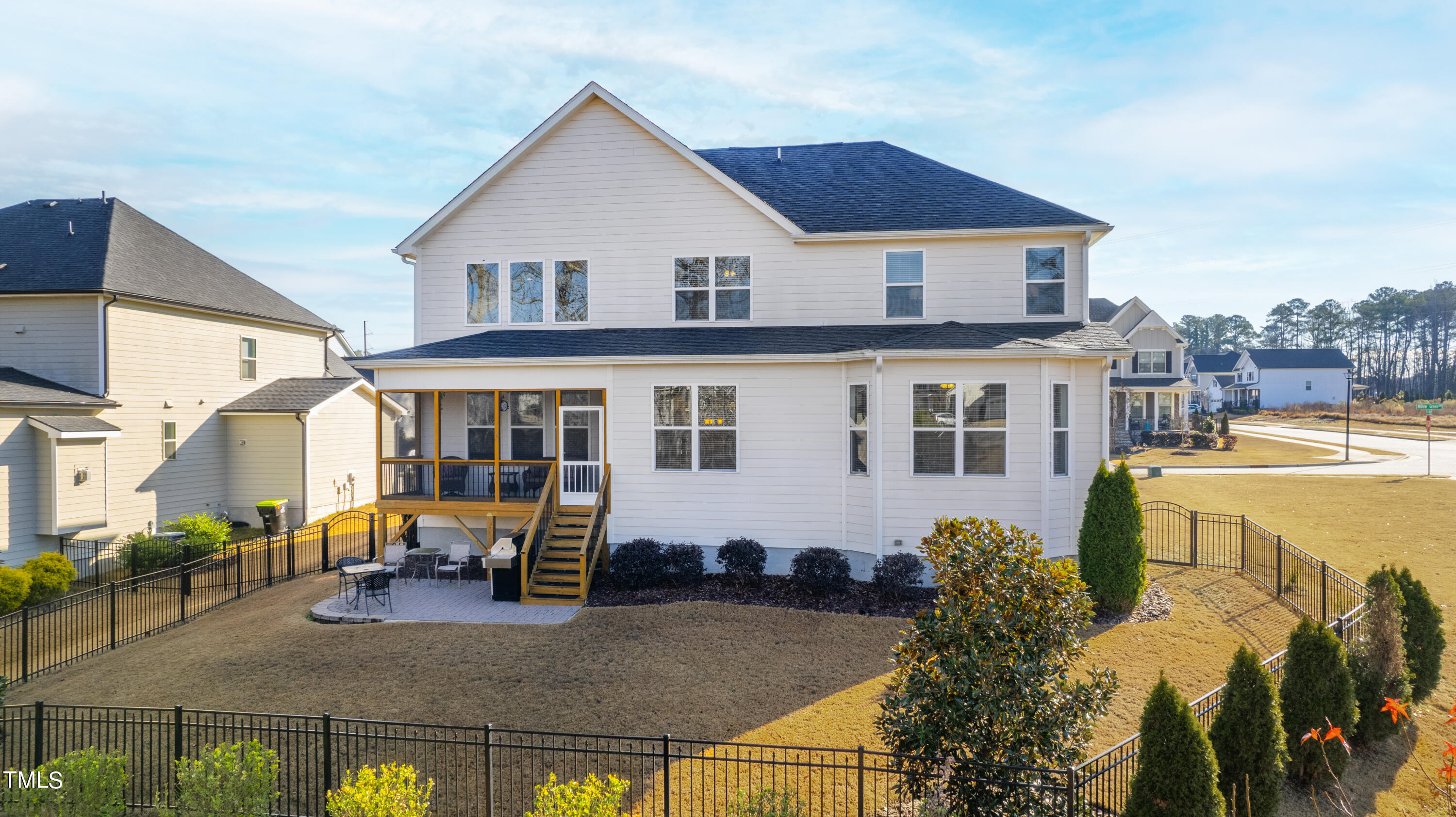 3564 Willow Green Drive