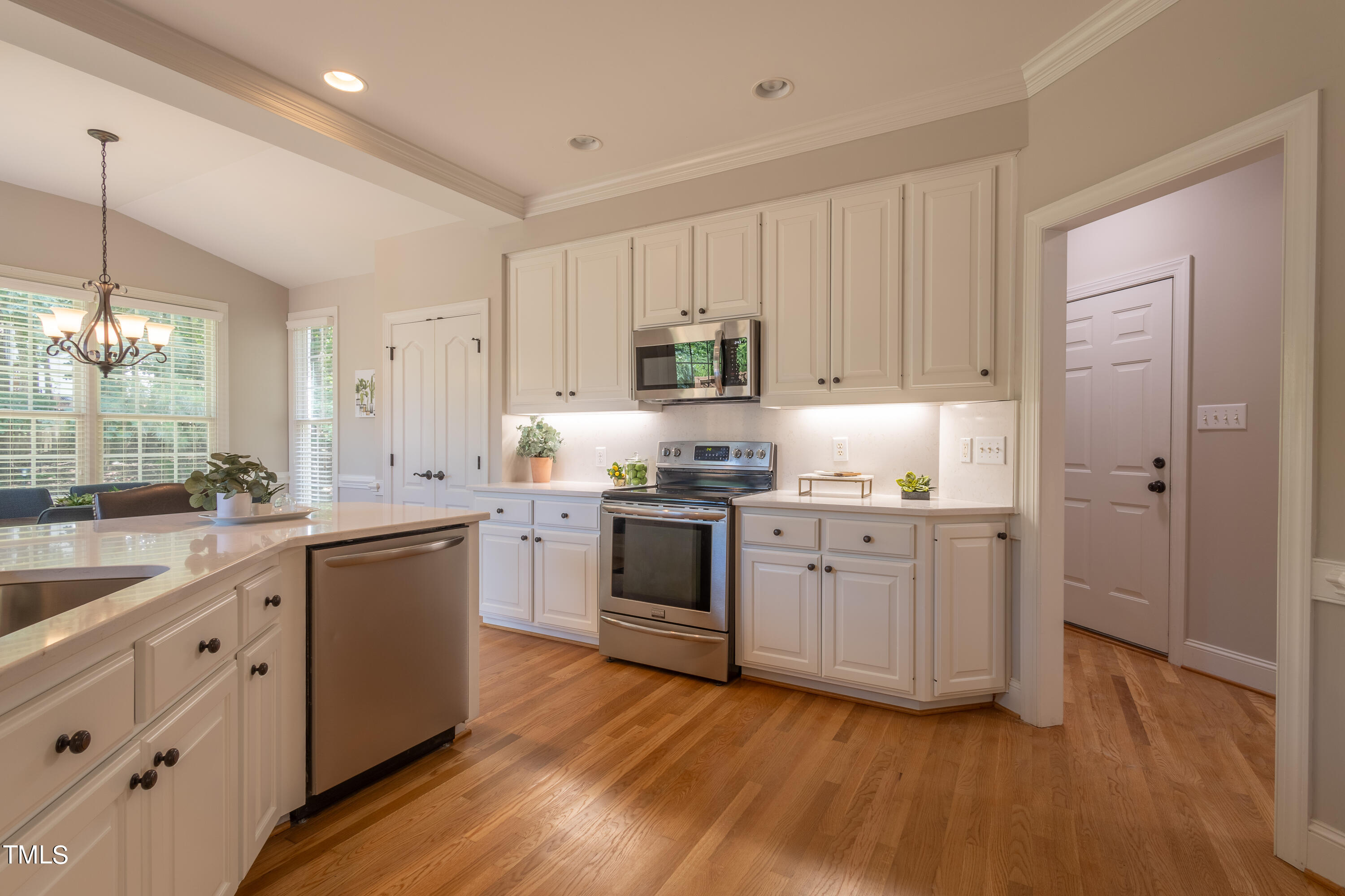108 Lyndenbury Drive