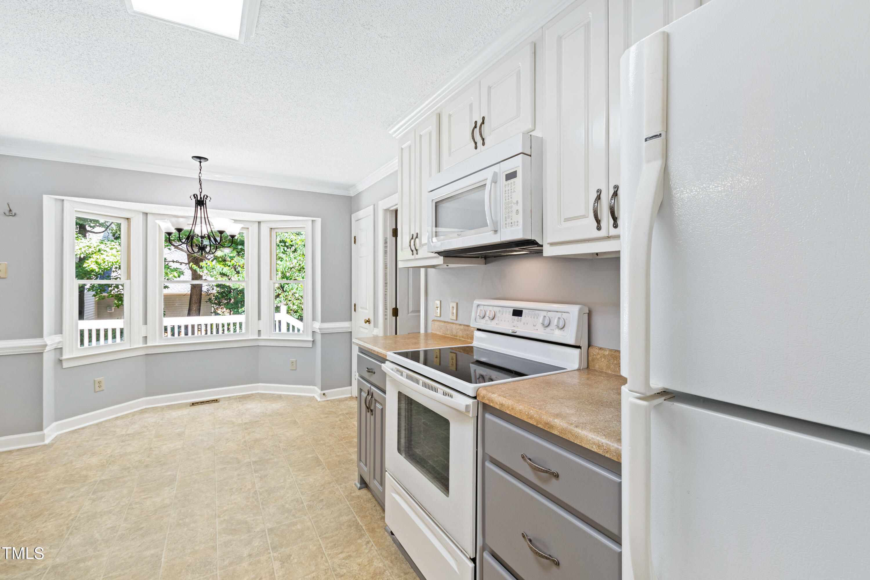 1000 Senoma Place