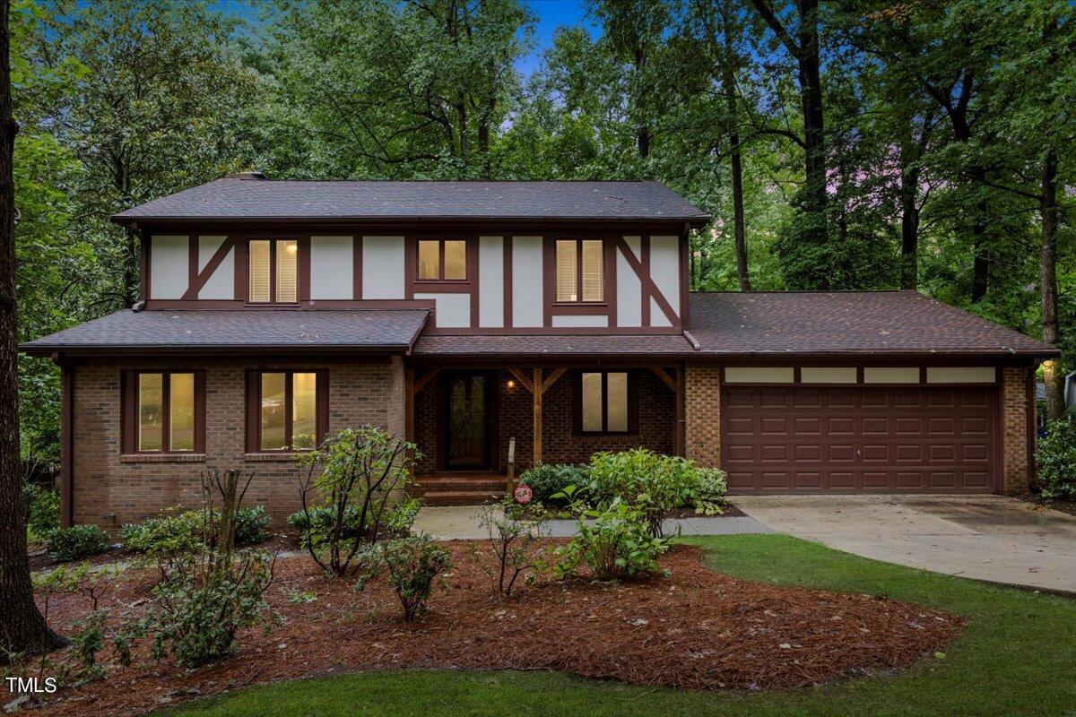 904 Thoreau Drive