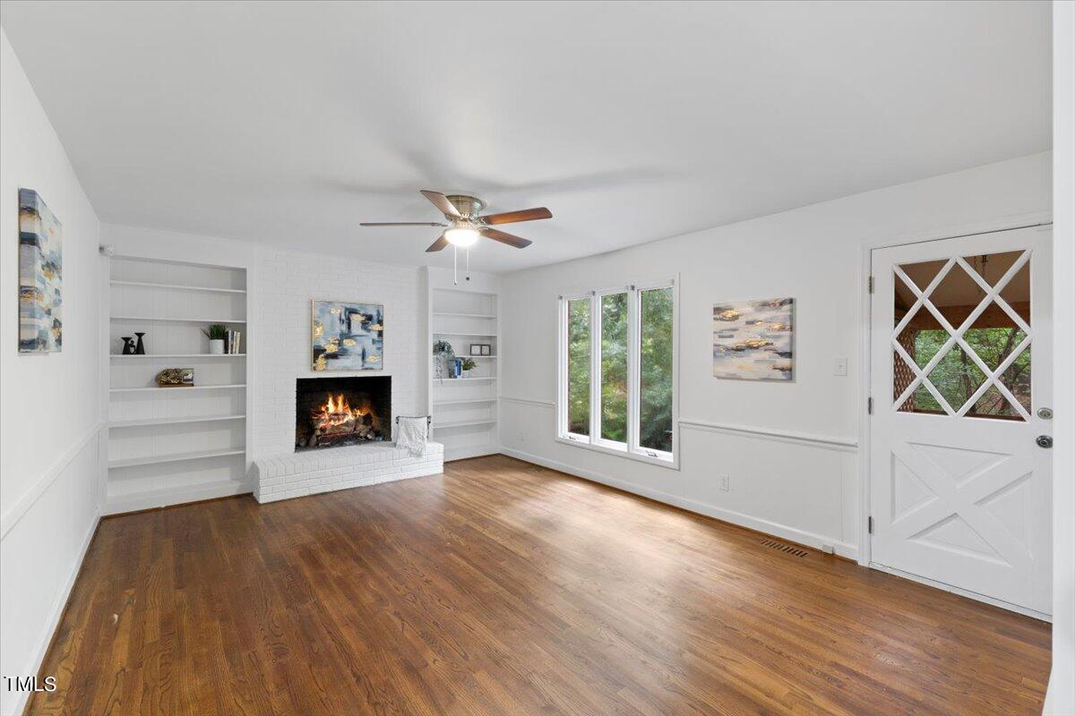 904 Thoreau Drive