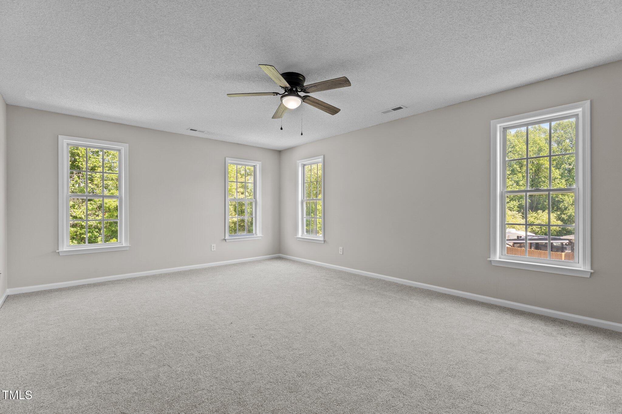 112 Roping Horn Way