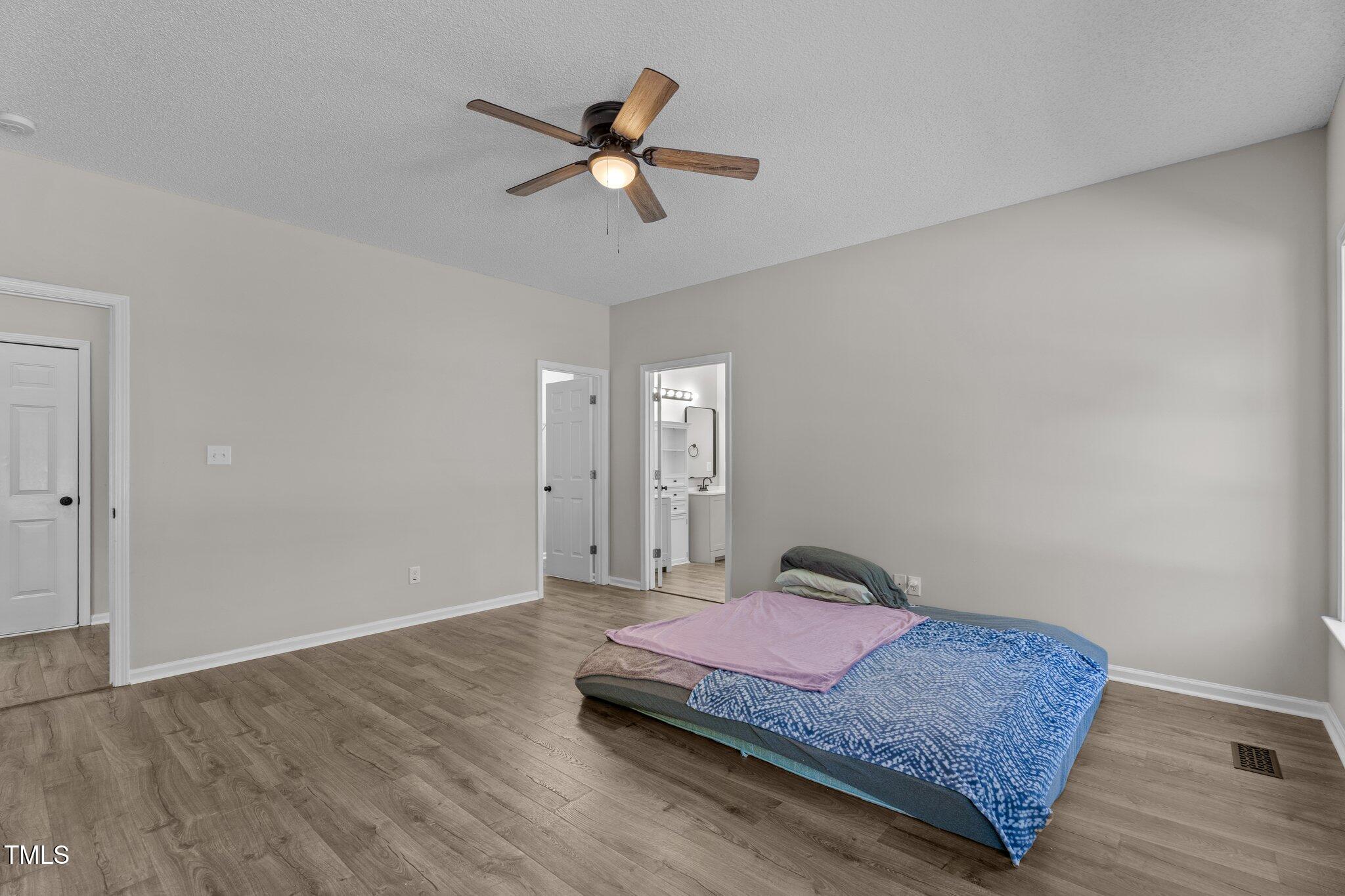 112 Roping Horn Way