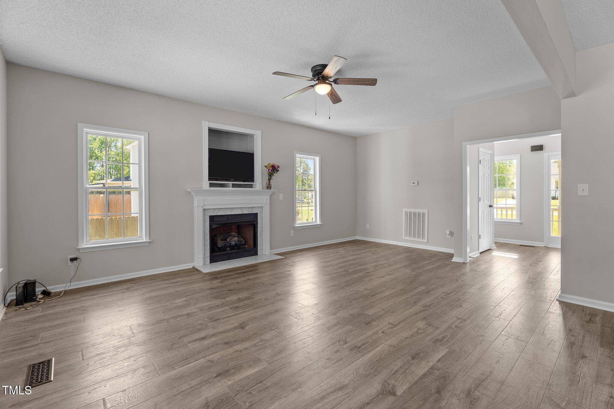 112 Roping Horn Way