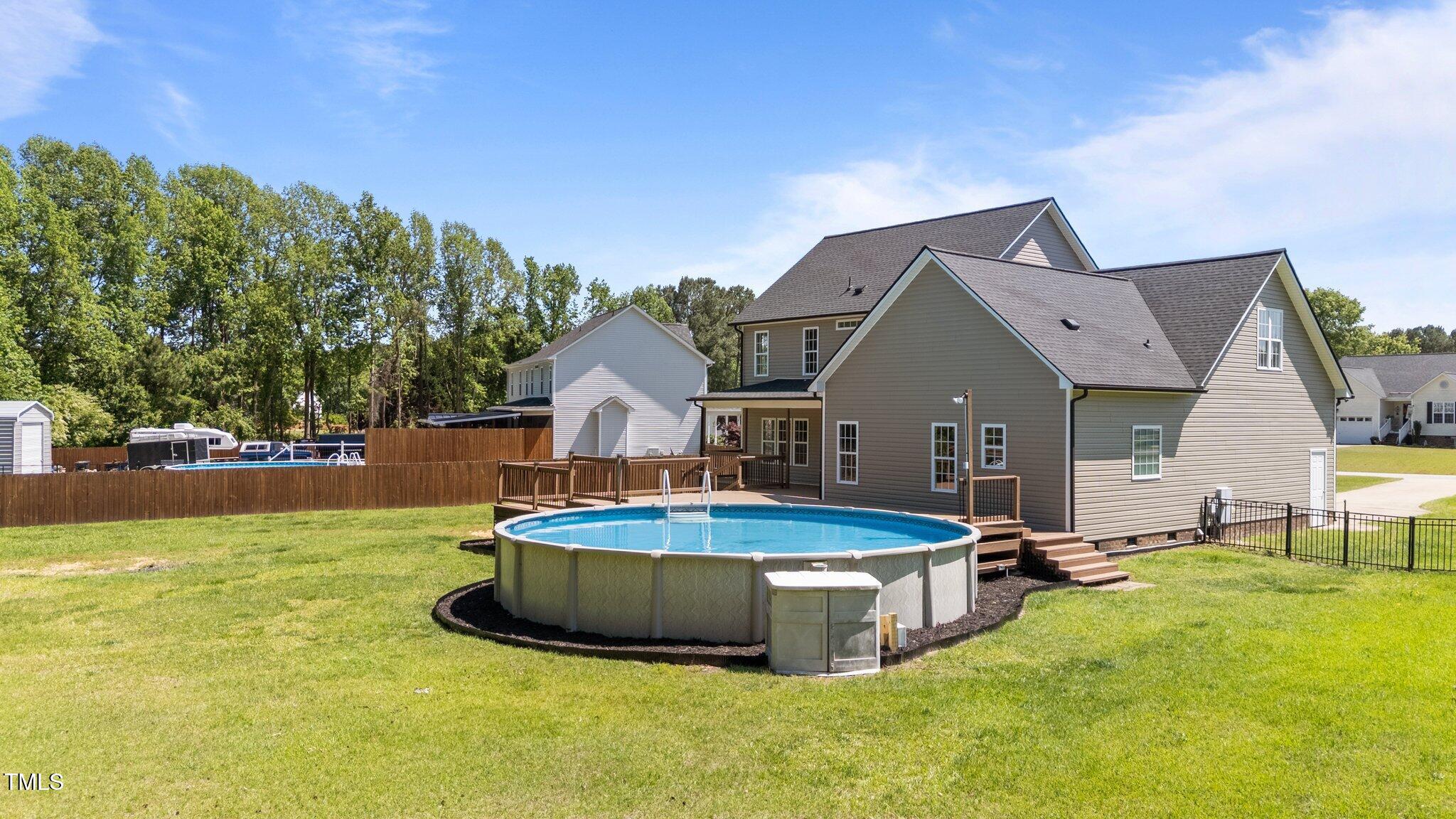 112 Roping Horn Way