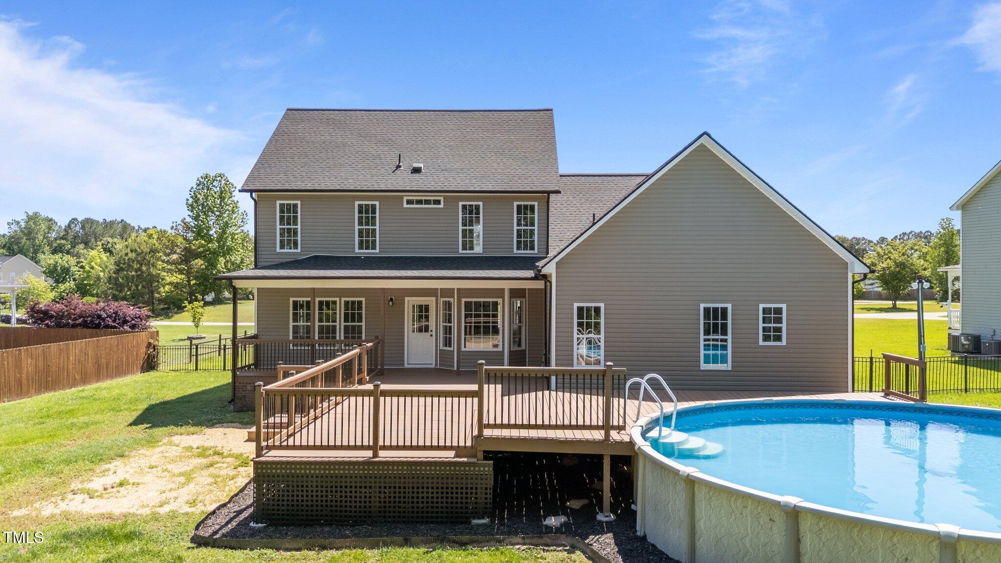 112 Roping Horn Way