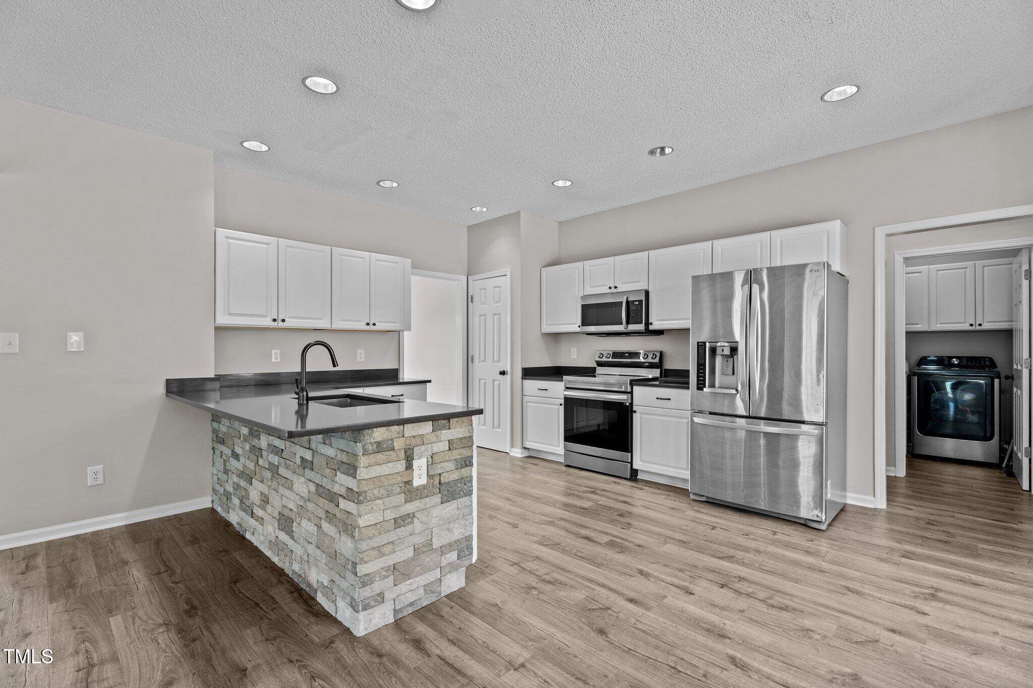 112 Roping Horn Way
