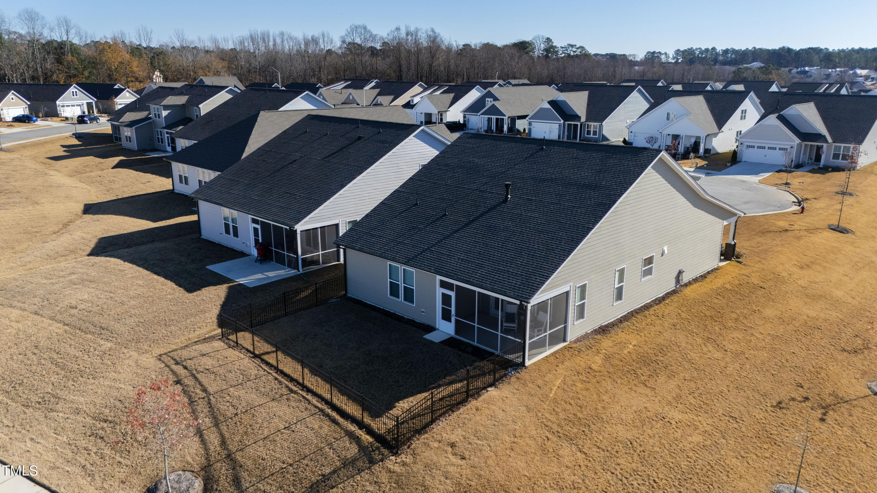 1626 Plover Circle