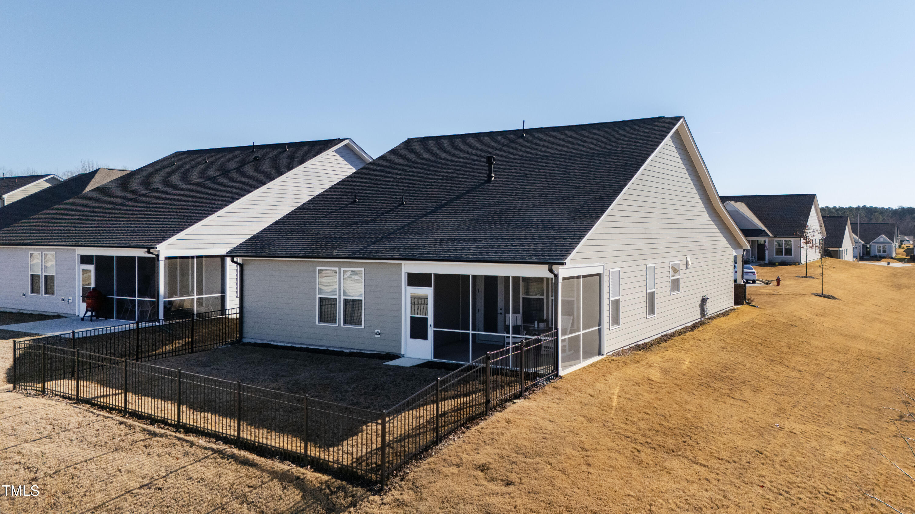 1626 Plover Circle