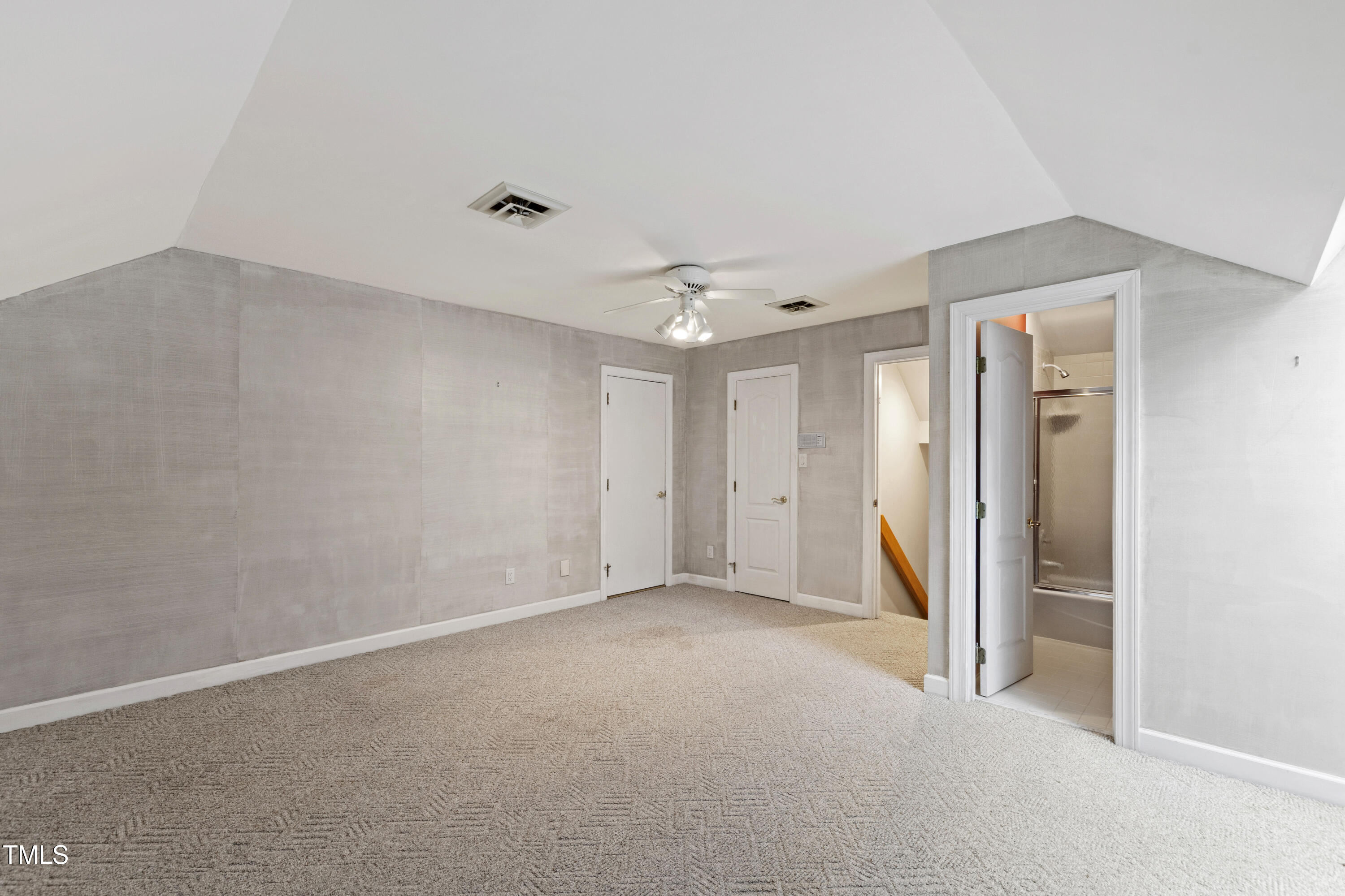 2517 High Ridge Drive