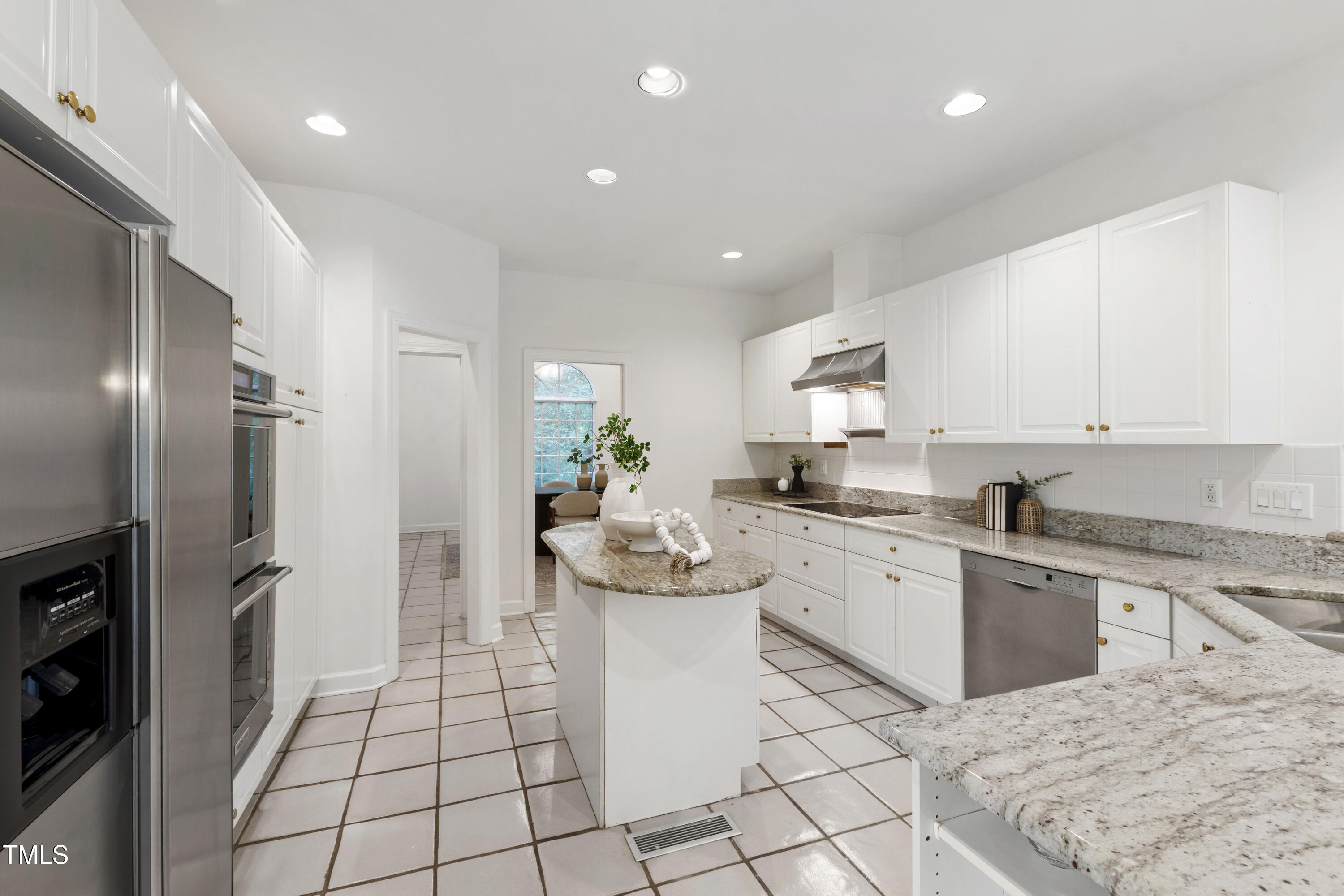 2517 High Ridge Drive