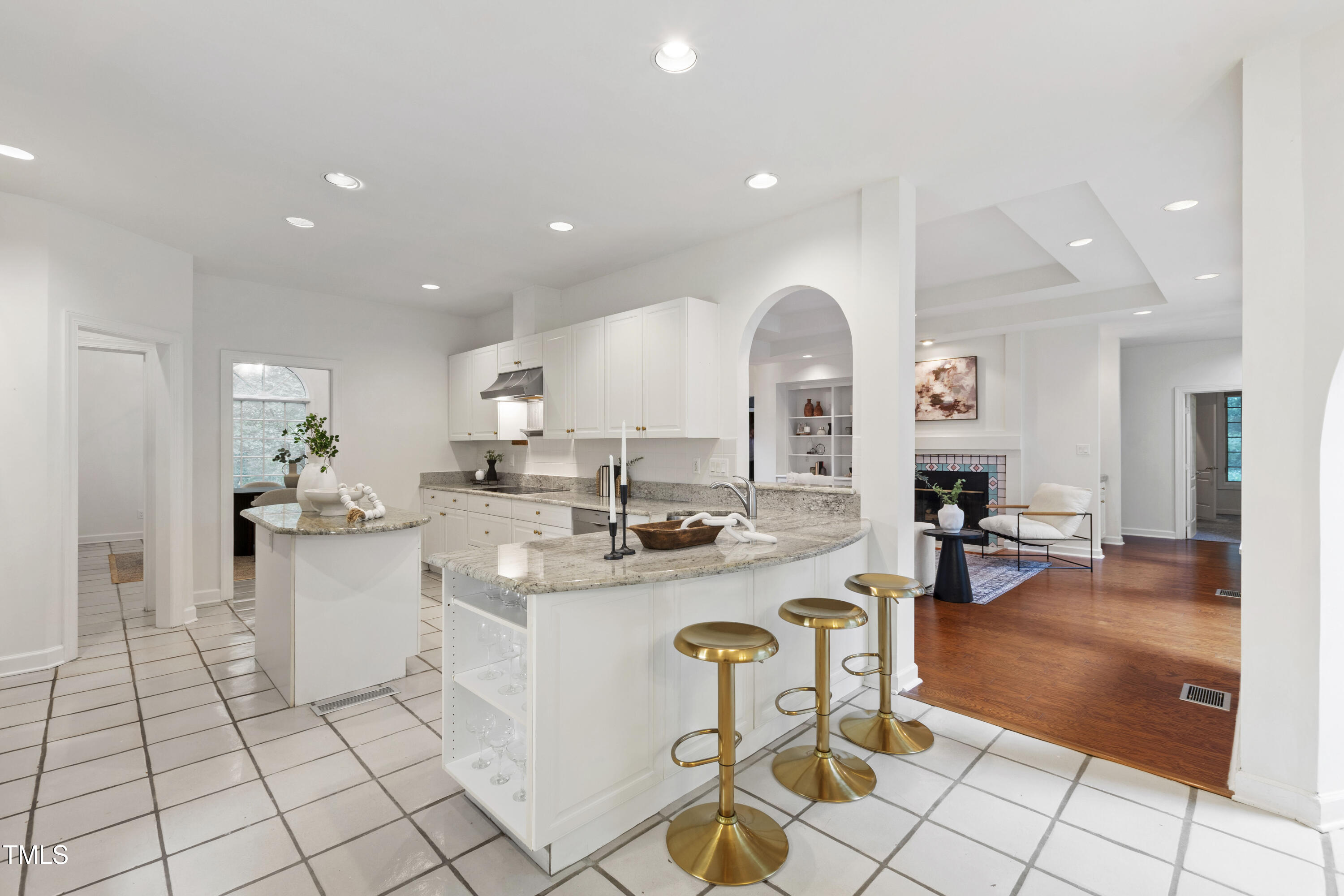 2517 High Ridge Drive