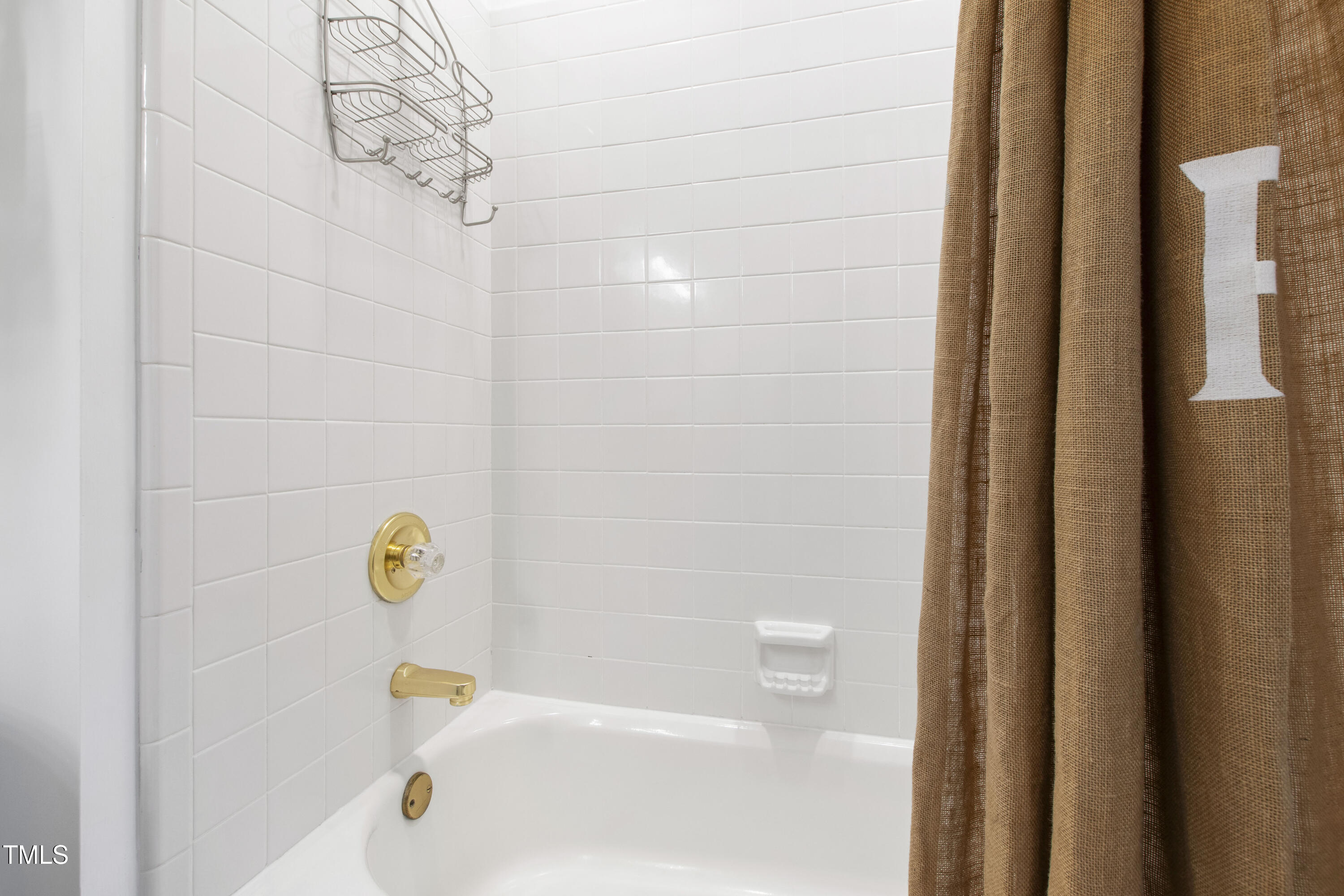 8609 Carriage Tour Lane