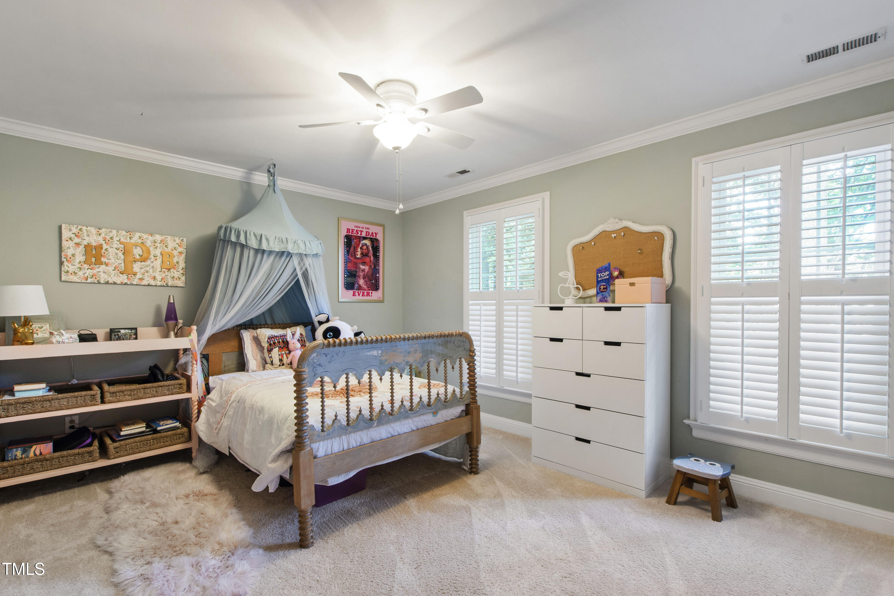 8609 Carriage Tour Lane
