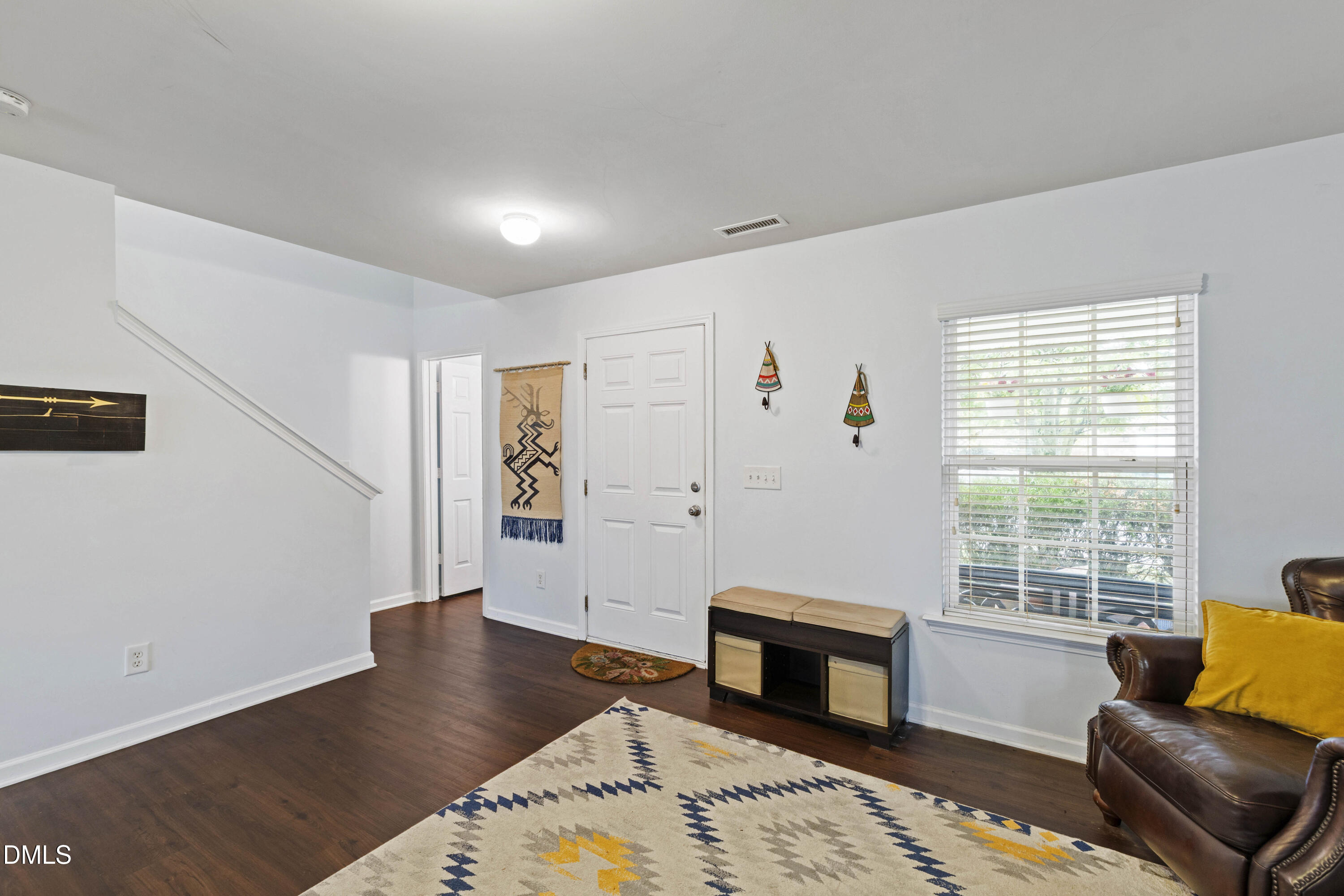 328 Edgecroft Way
