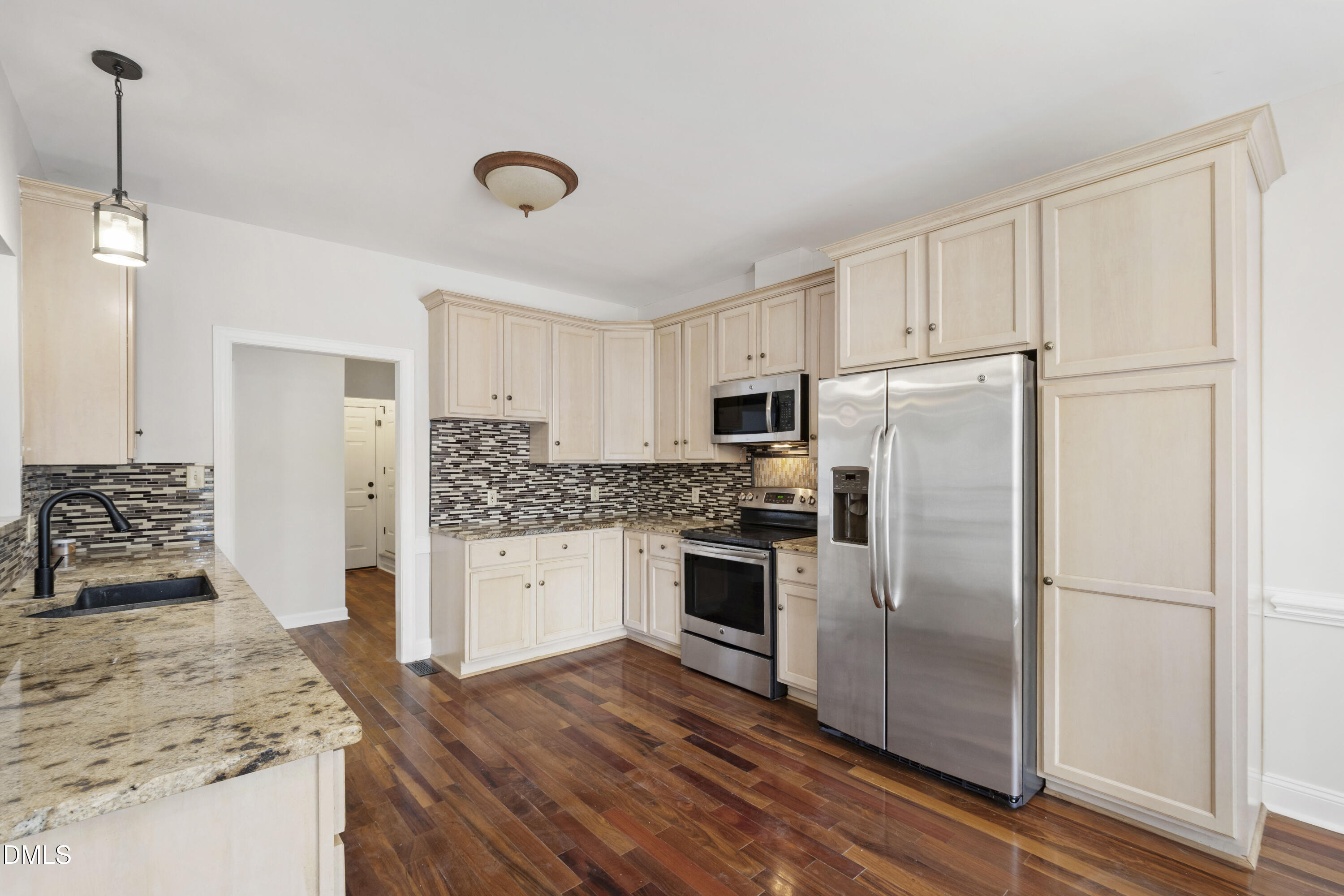 3428 Hardwood Drive