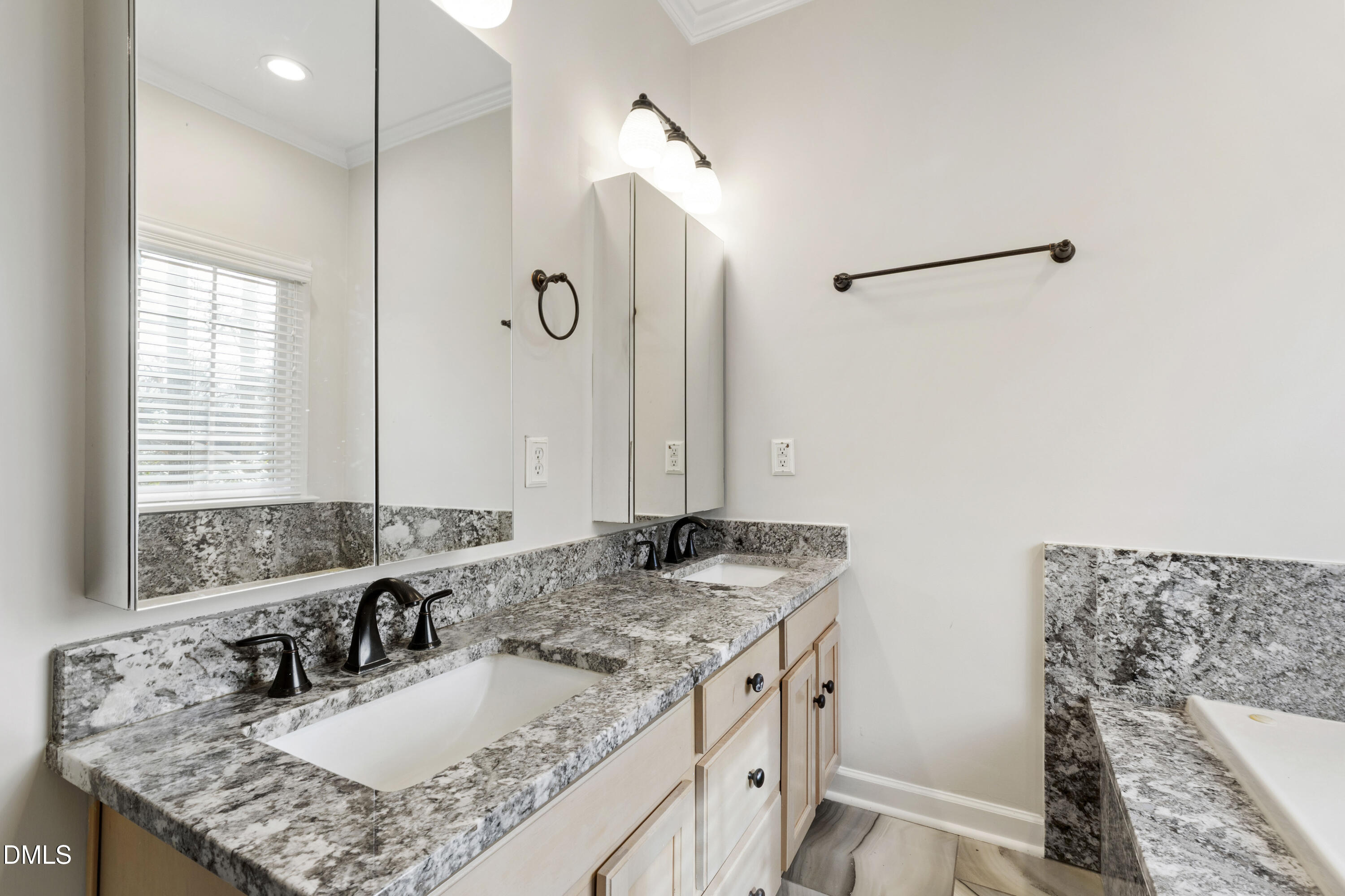 3428 Hardwood Drive