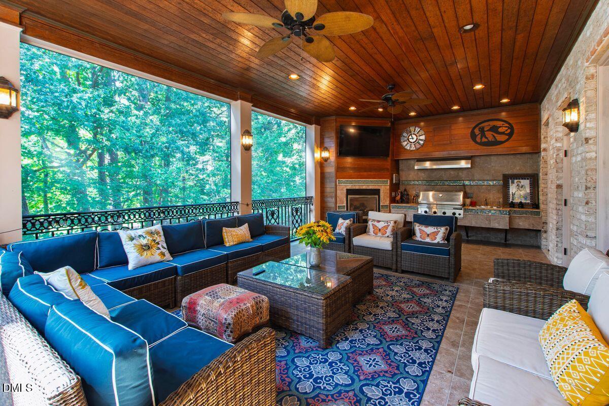 302 Annandale Drive